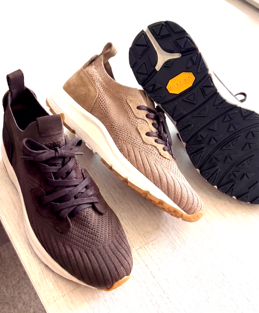 Choosing the Right Knit Sneakers for Everyday Wear