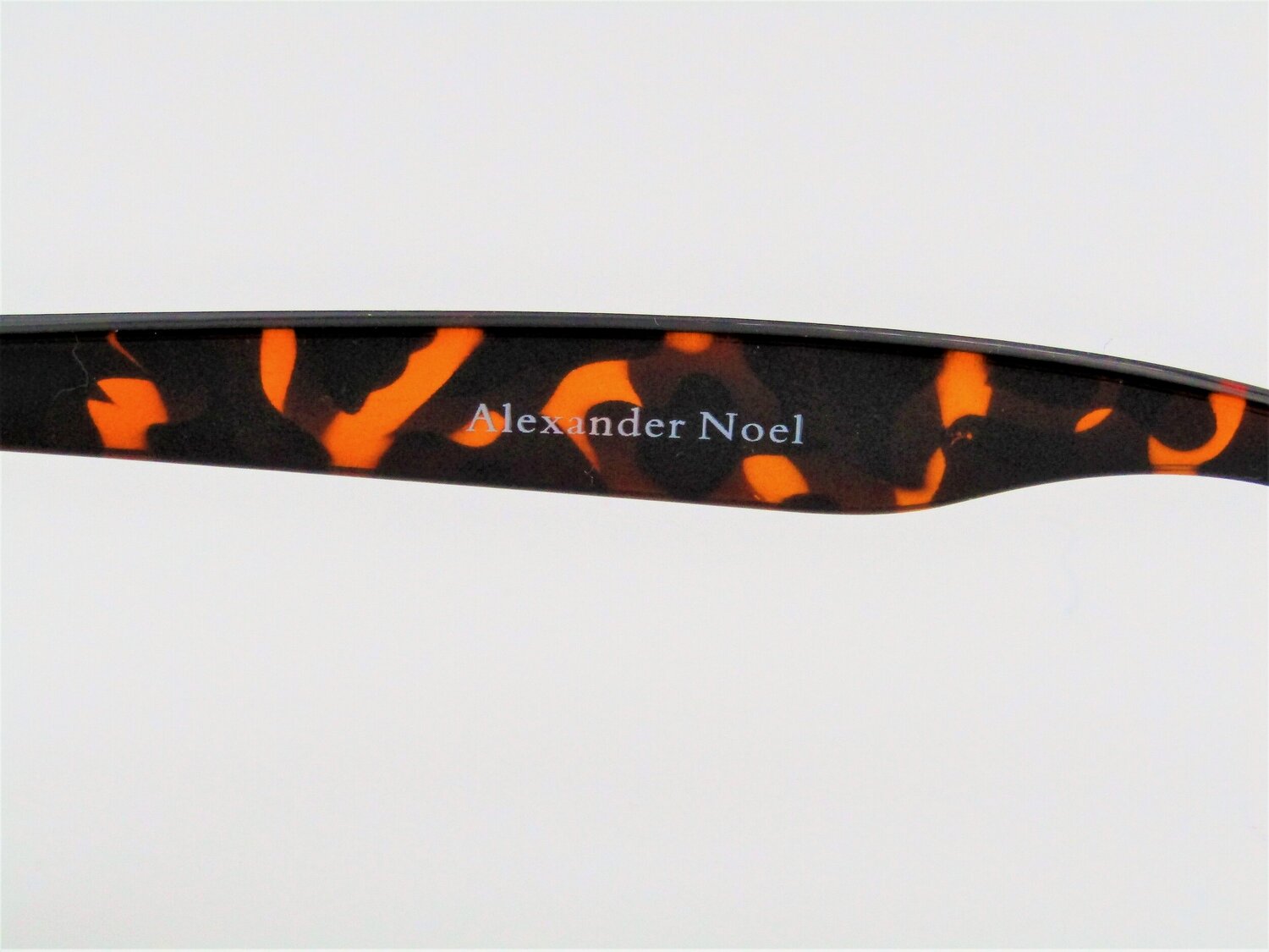 AN Sunglasses - Tortoise Shell