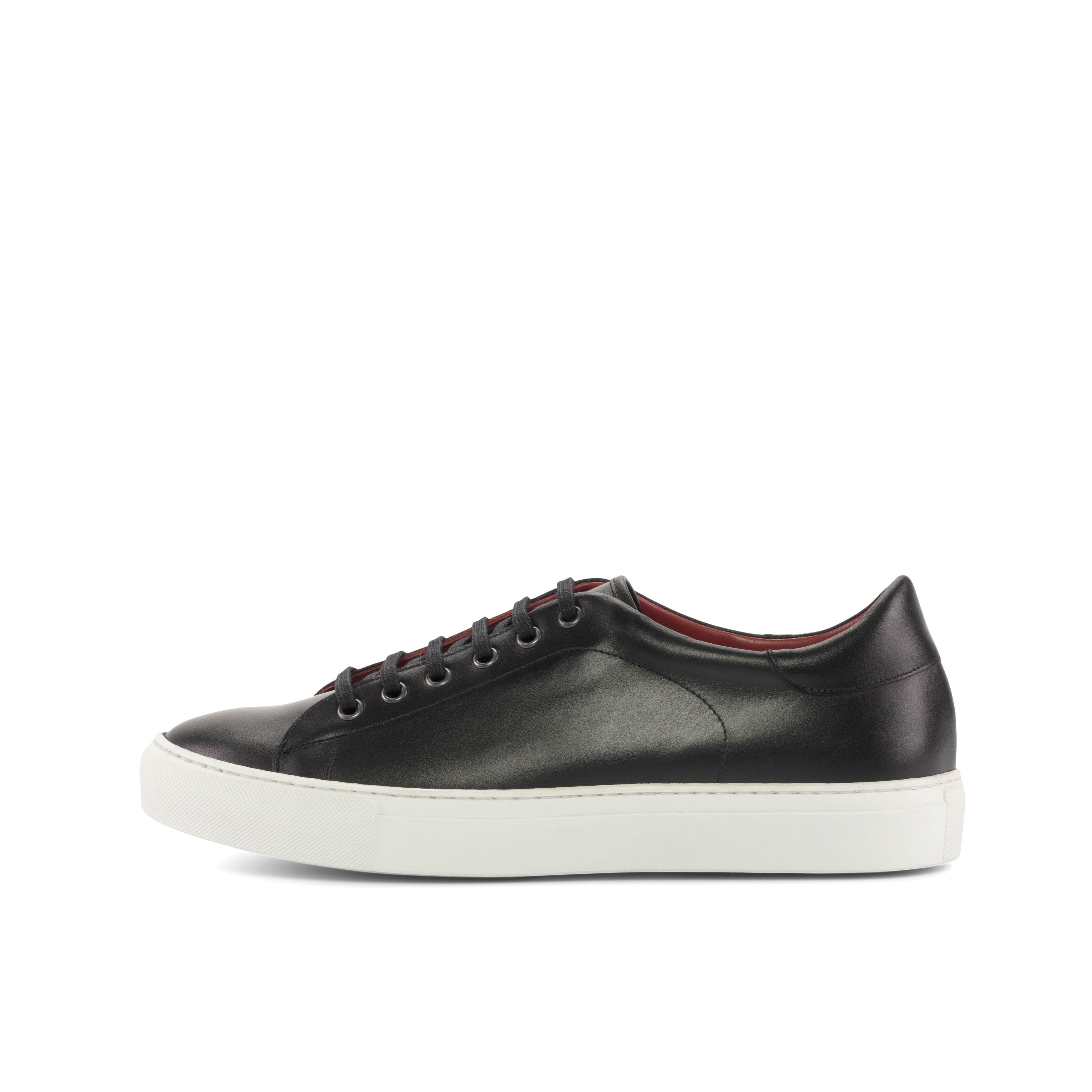 The Vegan Kickabout (Black)