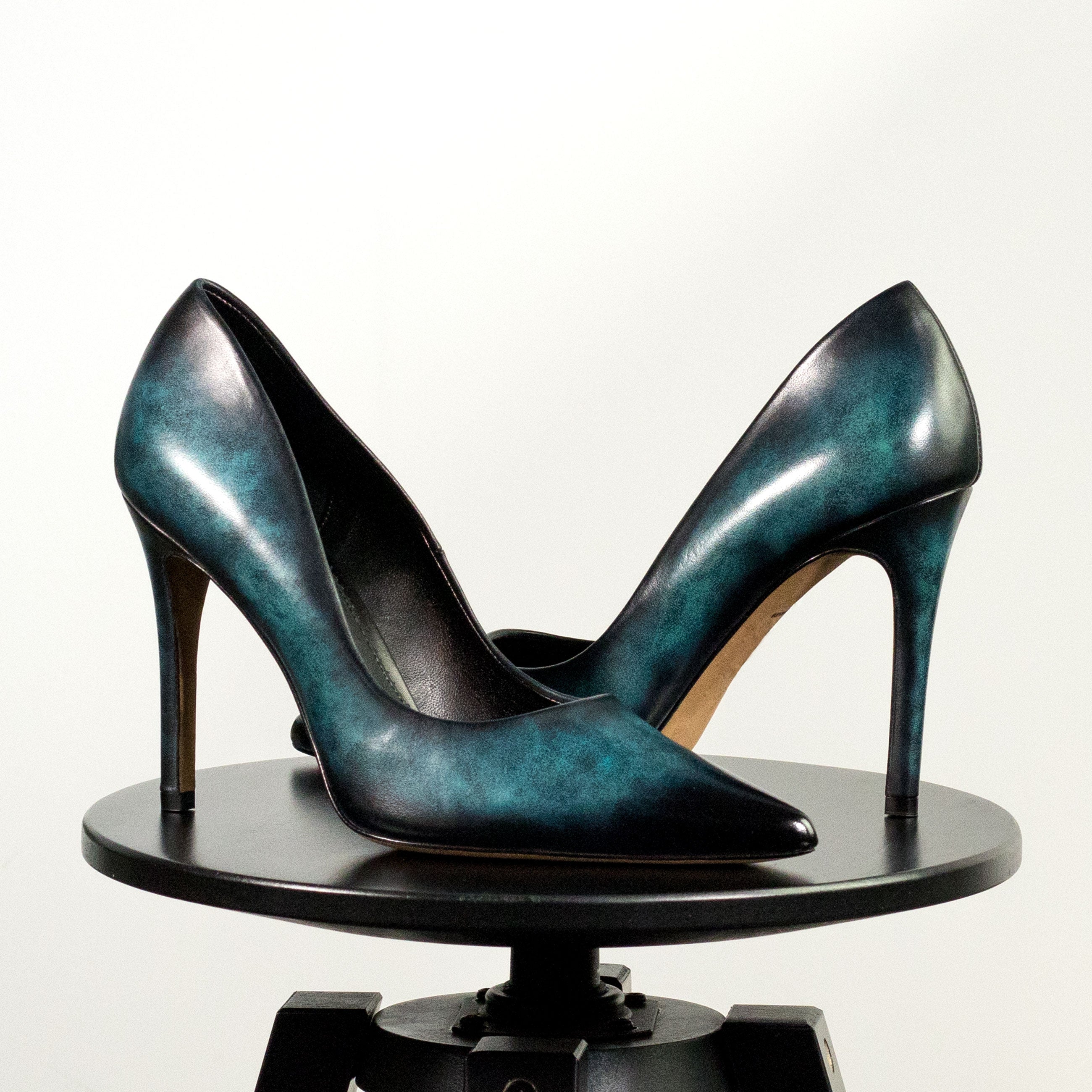 Stiletto (Teal Museum Patina)
