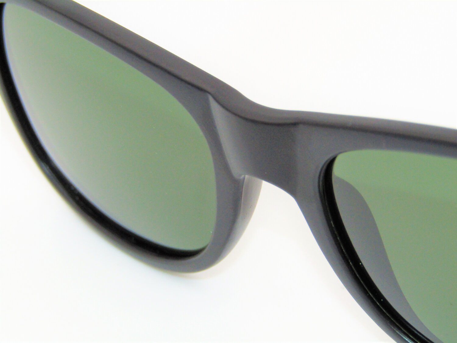 AN Sunglasses - Black